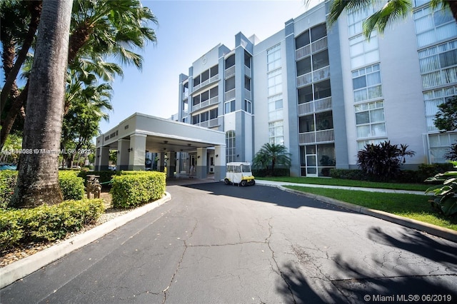 9725 NW 52nd St Unit 520, Doral, FL 33178 - photo 1