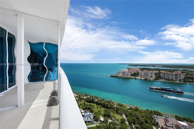 100 S Pointe Dr Unit 3002, Miami Beach, FL 33139 - photo 2