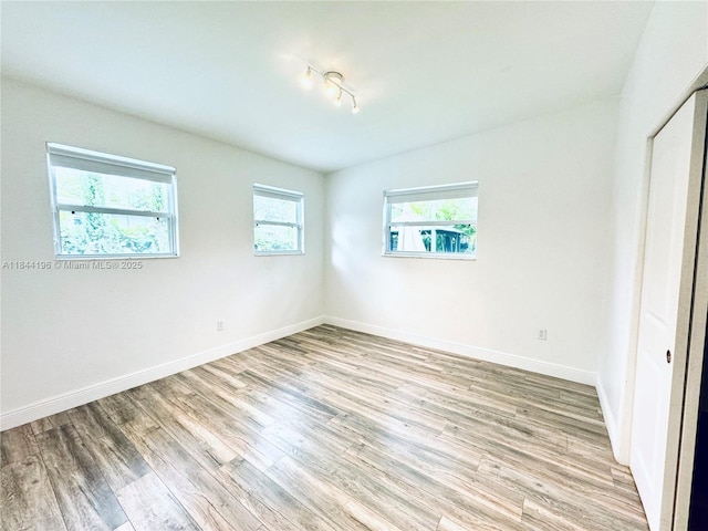 2075 S Hibiscus Dr, North Miami, FL 33181 - photo 9