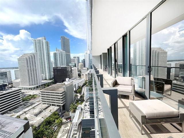 68 SE 6th St Unit 1903, Miami, FL 33131 - photo 24
