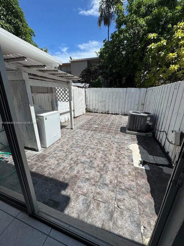 1180 W 42nd Pl Unit 1, Hialeah, FL 33012 - photo 13
