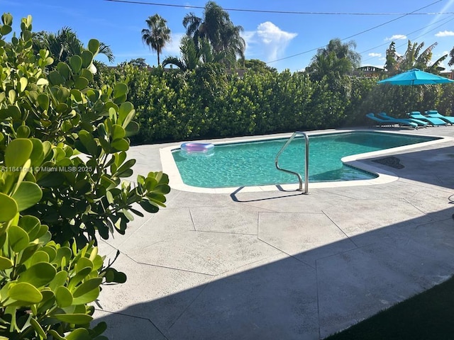6900 SW 3rd St, Pembroke Pines, FL 33023 - photo 19