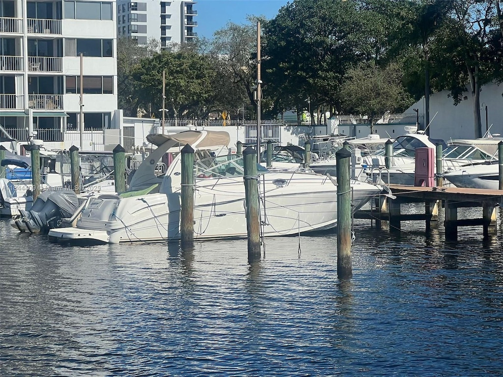 1700 NW N River Dr, Miami, FL 33125 - photo 2