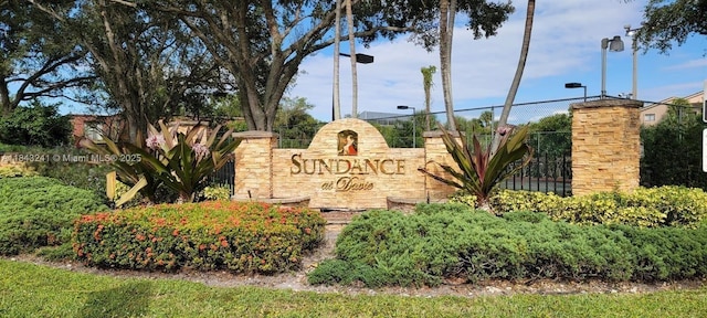 2846 S University Dr Unit 4202, Davie, FL 33328 - photo 2