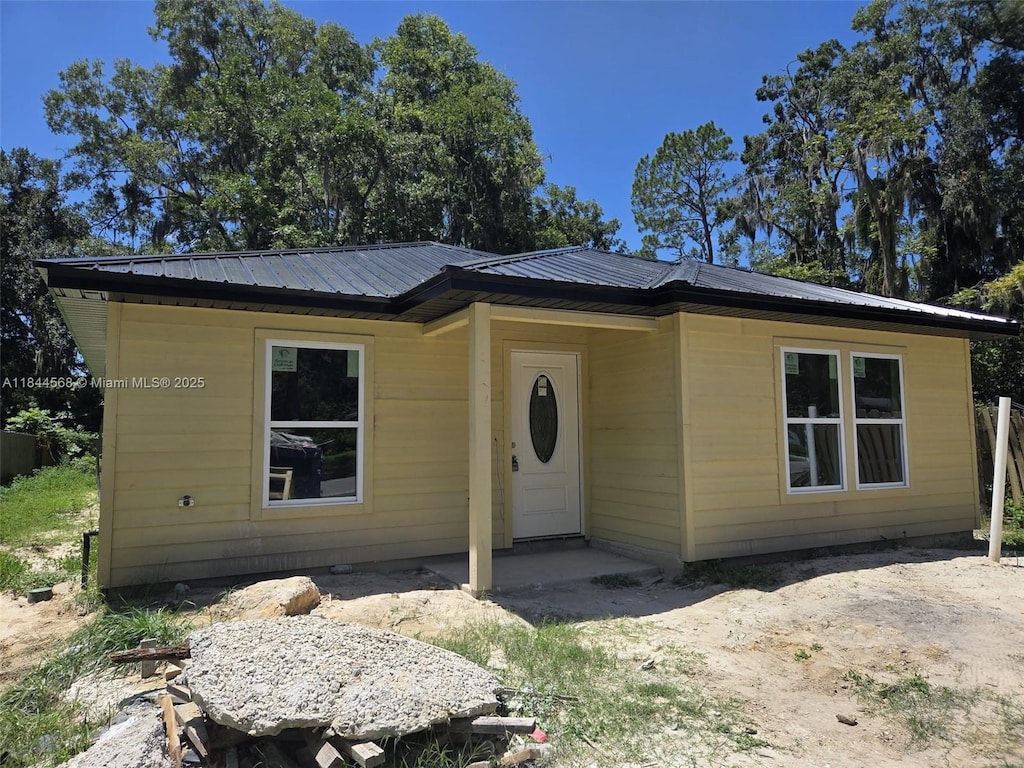 1523 NE 1st Ave, Gainesville, FL 32641 - photo 2