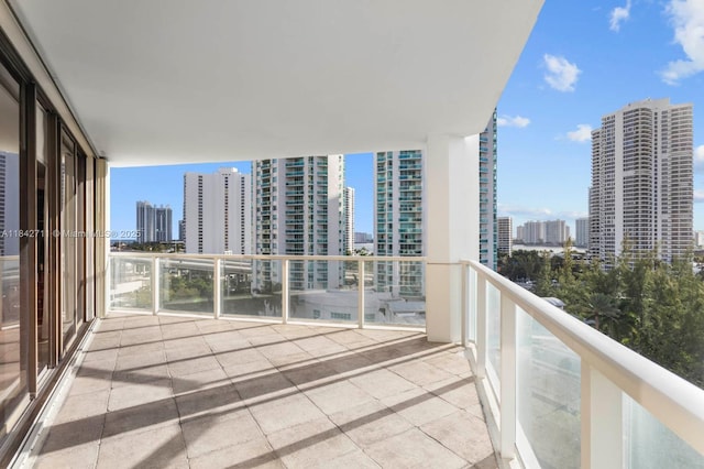 19500 Turnberry Way Unit 9D, Aventura, FL 33180 - photo 8
