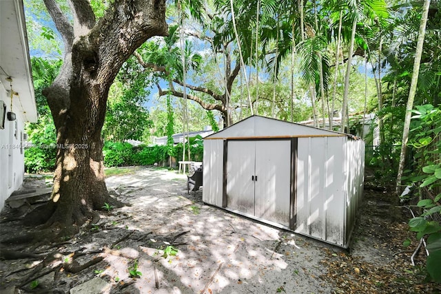 370 NE 87th St, El Portal, FL 33138 - photo 26
