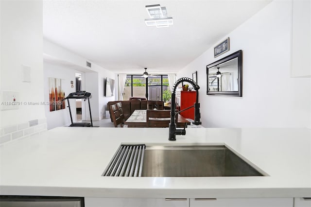 10950 Birchwood Pl Unit 10950, Pembroke Pines, FL 33026 - photo 3