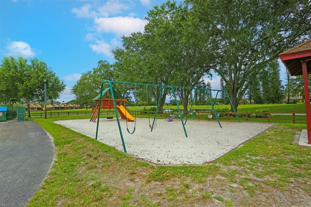 10950 Birchwood Pl Unit 10950, Pembroke Pines, FL 33026 - photo 42