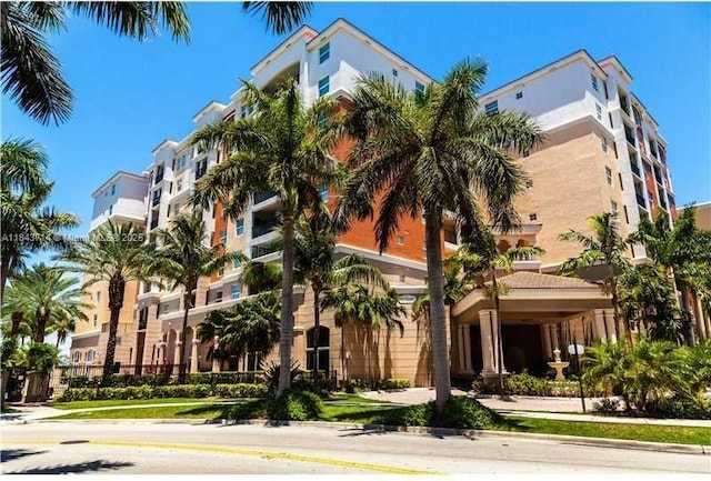 17100 N Bay Rd Unit 1802, Sunny Isles Beach, FL 33160 - photo 46