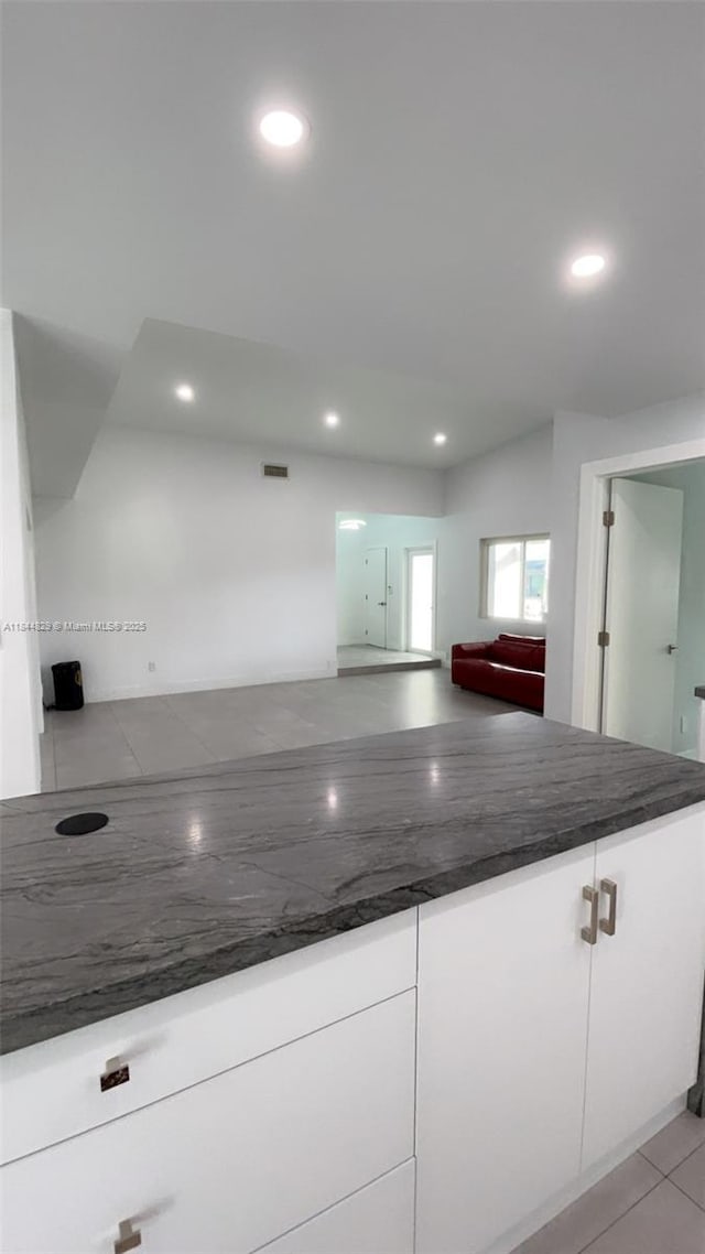 2325 NE 194th St, Miami, FL 33180 - photo 11