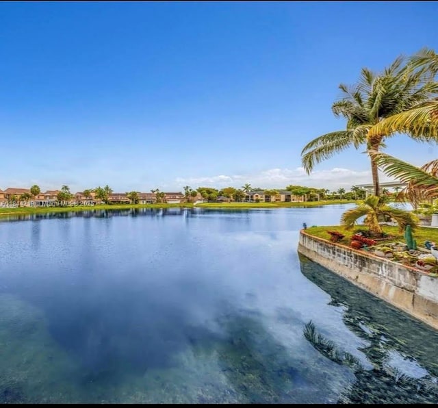 8453 NW 189 Street Rd, Hialeah, FL 33015 - photo 22