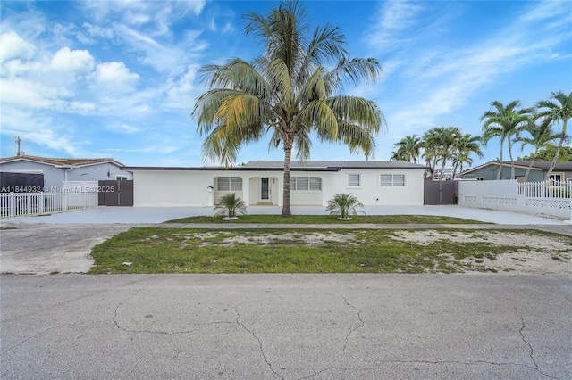 453 W 40th Pl, Hialeah, FL 33012 - photo 2