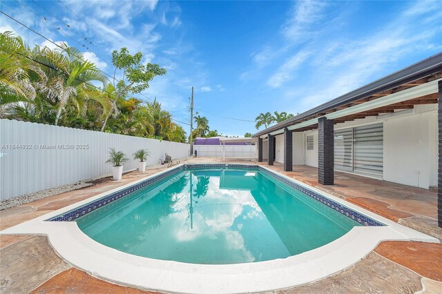 453 W 40th Pl, Hialeah, FL 33012 - photo 56