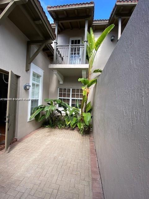 903 SW 146th Ter Unit 0, Pembroke Pines, FL 33027 - photo 5