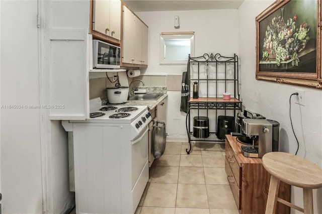 190 W 33rd St, Hialeah, FL 33012 - photo 9