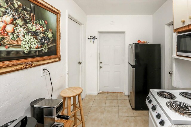 190 W 33rd St, Hialeah, FL 33012 - photo 11