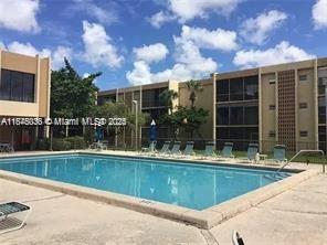 8415 SW 107th Ave Unit 116W, Miami, FL 33173 - photo 4