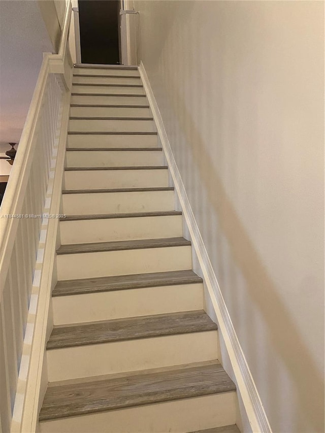 12172 SW 5th Ct, Pembroke Pines, FL 33025 - photo 5