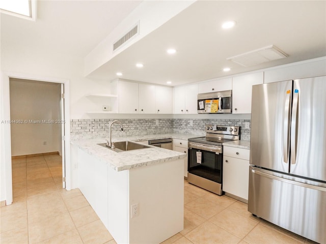16331 Willow Creek Dr, Miami Lakes, FL 33014 - photo 1