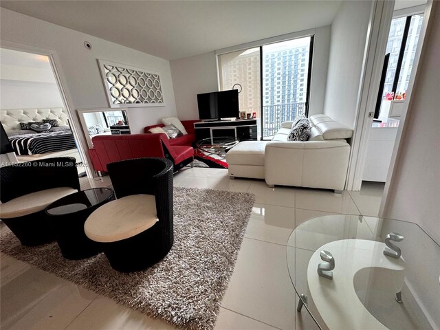 5252 NW 85th Ave Unit 803, Doral, FL 33166 - photo 4