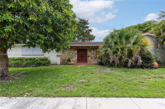 10415 SW 87th Ave, Miami, FL 33176 - photo 1