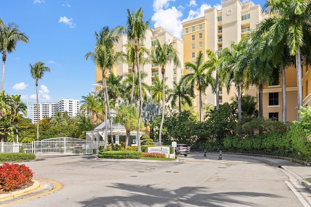 3340 NE 190th St Unit 405, Aventura, FL 33180 - photo 31