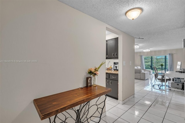 871 NE 195th St Unit 402, Miami, FL 33179 - photo 2
