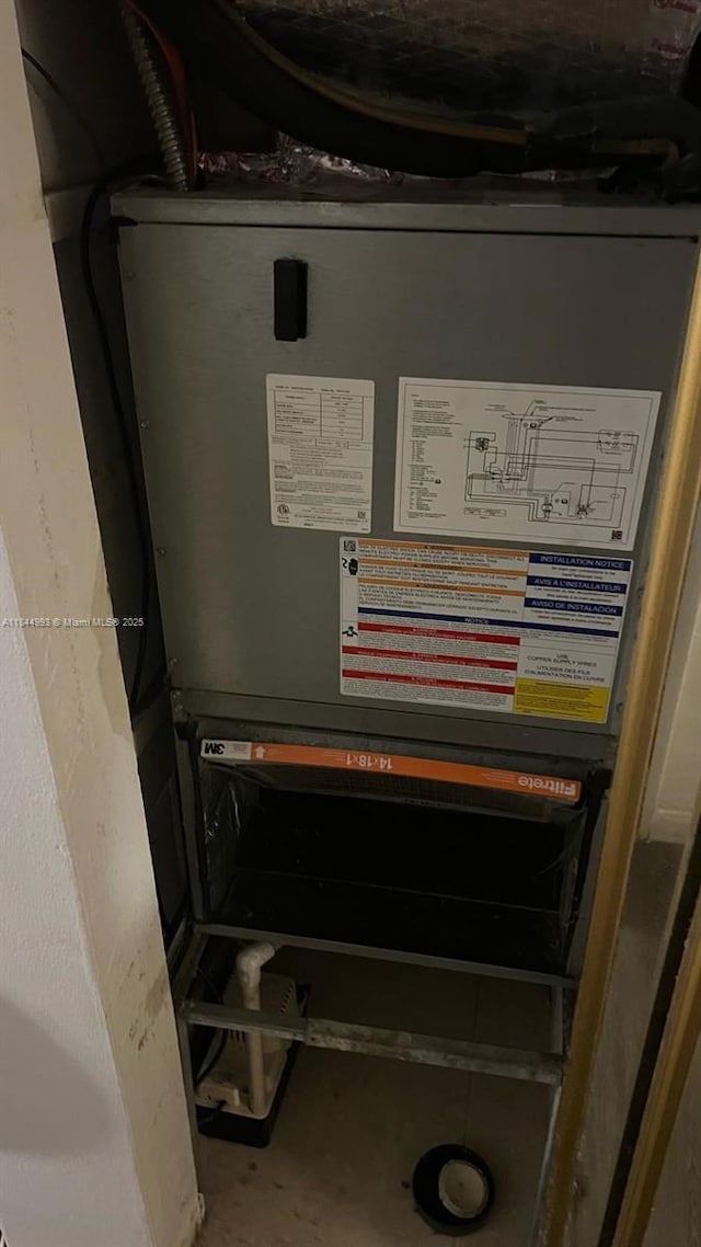 19080 NE 3rd Ct Unit 307, Miami, FL 33179 - photo 12