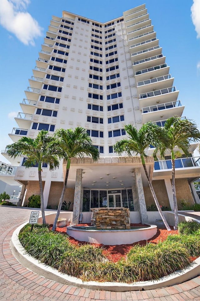 3000 Holiday Dr Unit 1102, Fort Lauderdale, FL 33316 - photo 81