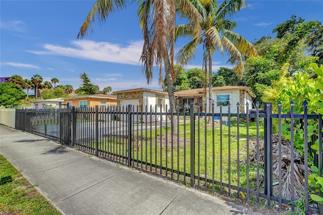 579 NW 119th St, Miami, FL 33168 - photo 4