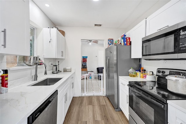 579 NW 119th St, Miami, FL 33168 - photo 16