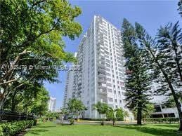 2780 NE 183rd St Unit 1403, Aventura, FL 33160 - photo 17