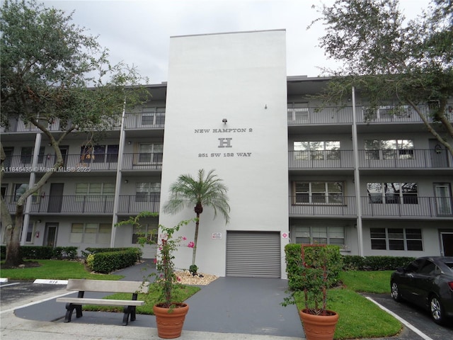 251 SW 132nd Way Unit 315H, Pembroke Pines, FL 33027 - photo 1