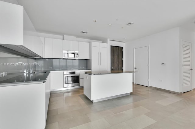 68 SE 6th St Unit 4110, Miami, FL 33131 - photo 12