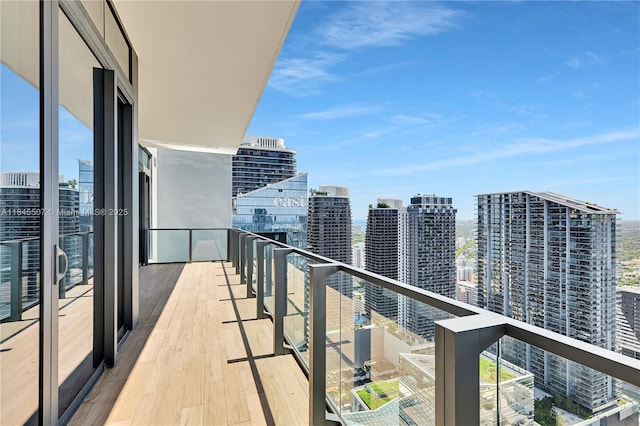 68 SE 6th St Unit 4110, Miami, FL 33131 - photo 26