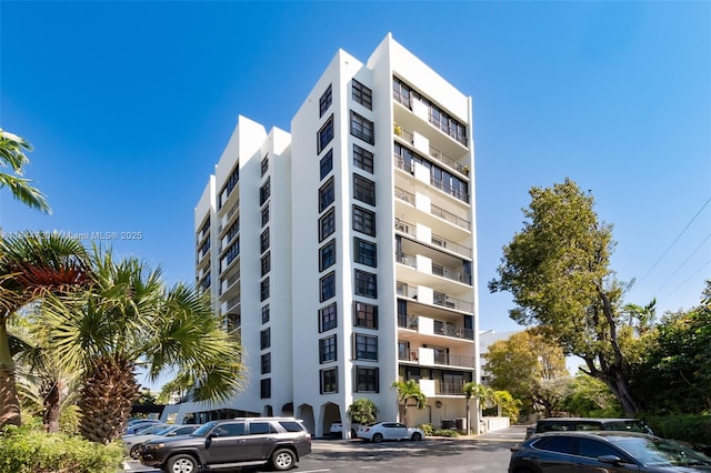 77 Crandon Blvd Unit 5B, Key Biscayne, FL 33149 - photo 1
