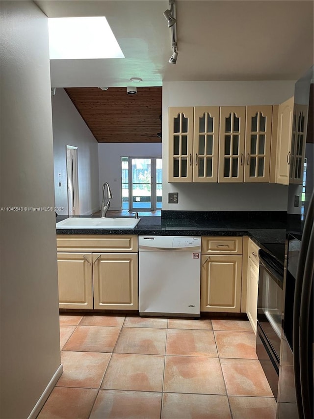 3327 Oak Dr, Hollywood, FL 33021 - photo 10