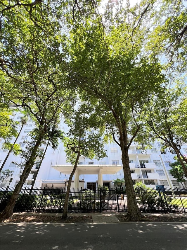 2780 NE 183rd St Unit 1714, Aventura, FL 33160 - photo 1