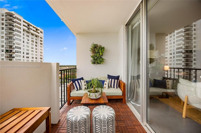 2780 NE 183rd St Unit 1714, Aventura, FL 33160 - photo 17