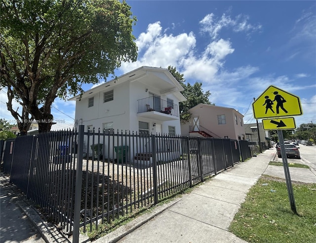 1068 SW 2nd St, Miami, FL 33130 - photo 1