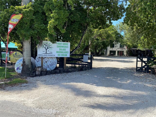 23175 Naranja Rd, Miami, FL 33170 - photo 36