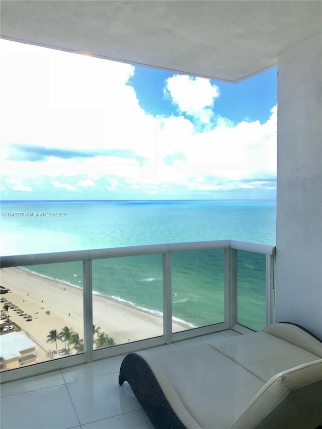 18201 Collins Ave Unit 3302, Sunny Isles Beach, FL 33160 - photo 2