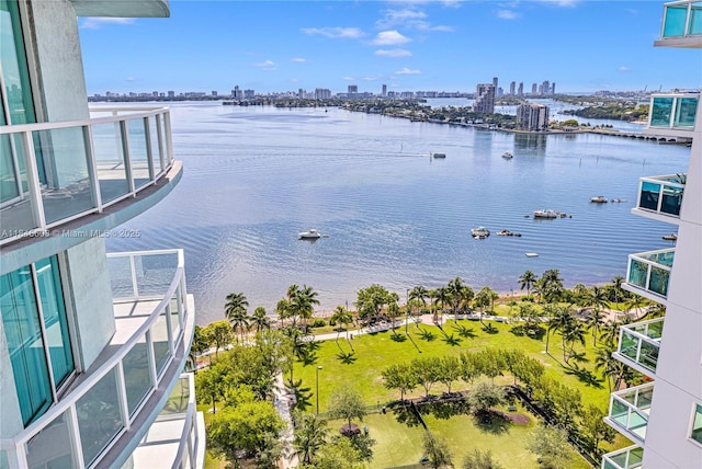 1900 N Bayshore Dr Unit 2003, Miami, FL 33132 - photo 1