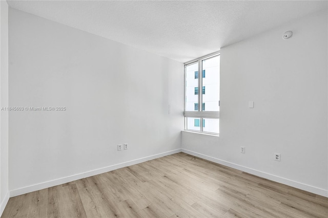 1900 N Bayshore Dr Unit 2003, Miami, FL 33132 - photo 14