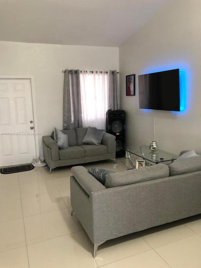 27 NE 13th Ave Unit 4, Homestead, FL 33033 - photo 2