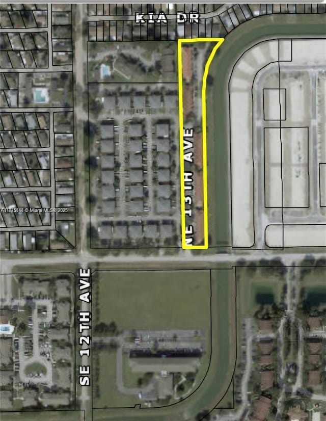27 NE 13th Ave Unit 4, Homestead, FL 33033 - photo 8