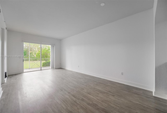 3500 Oaks Clubhouse Dr Unit 109, Pompano Beach, FL 33069 - photo 2