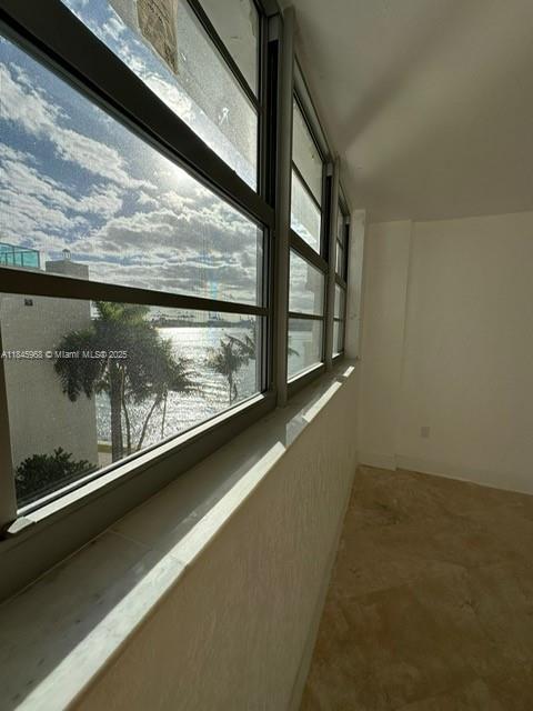 800 W Ave Unit 510, Miami Beach, FL 33139 - photo 3