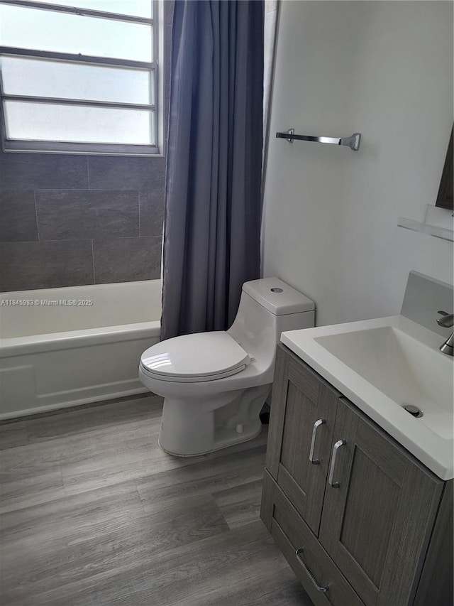 137 Golden Isles Dr Unit 1510, Hallandale Beach, FL 33009 - photo 11